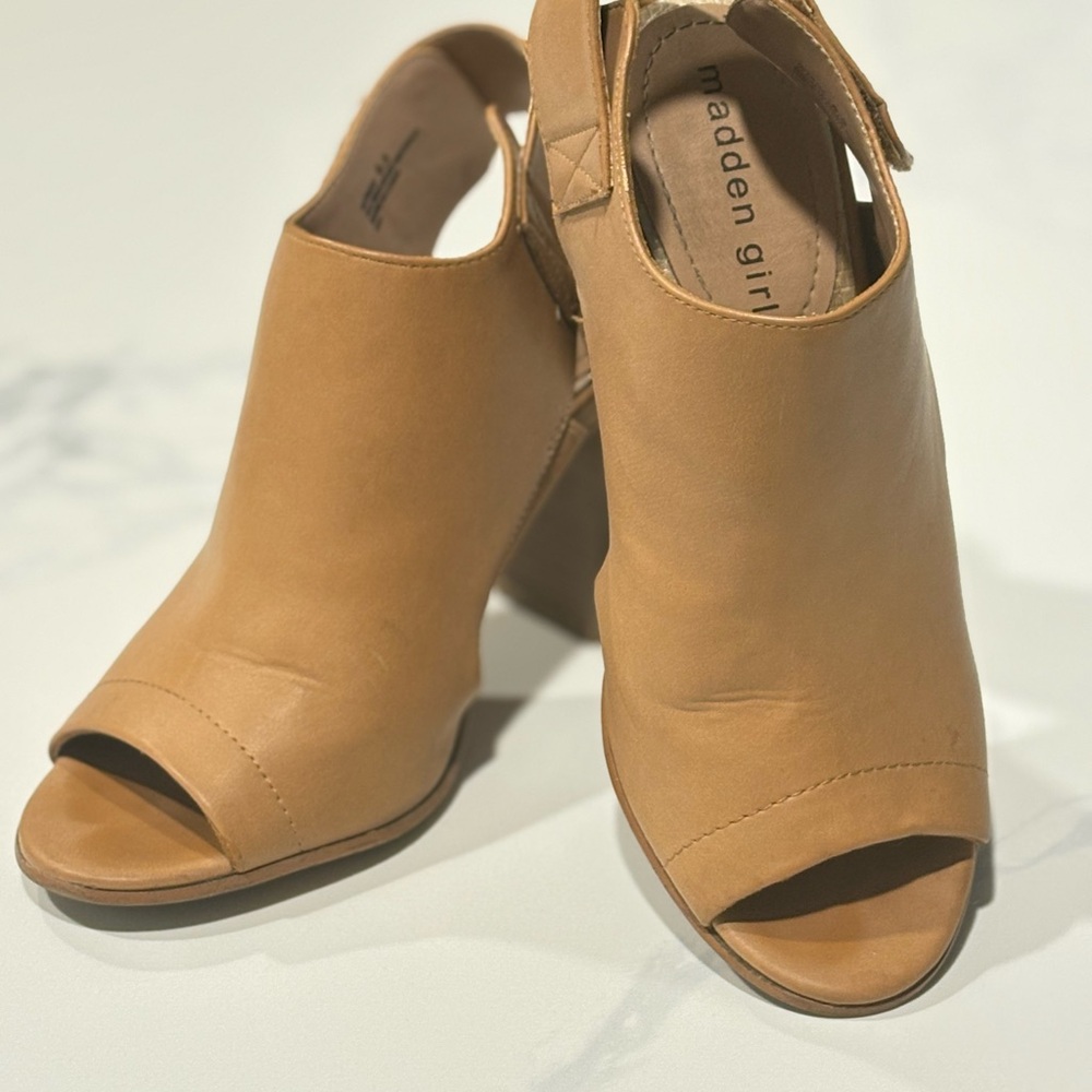 Steve Madden Tan Peep-Toe Heels with Ankle Strap